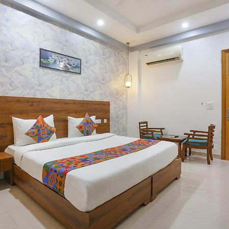 Fabhotel New Journey Hospitality Gurgáon Kültér fotó