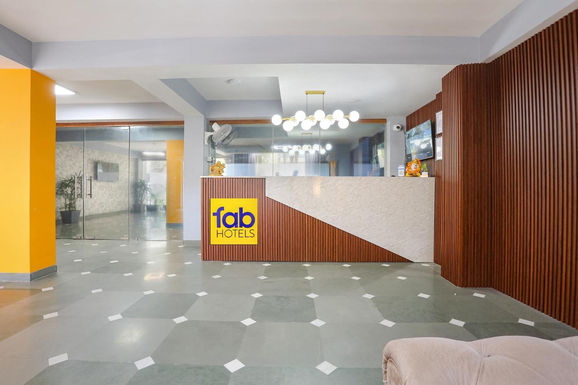 Fabhotel New Journey Hospitality Gurgáon Kültér fotó