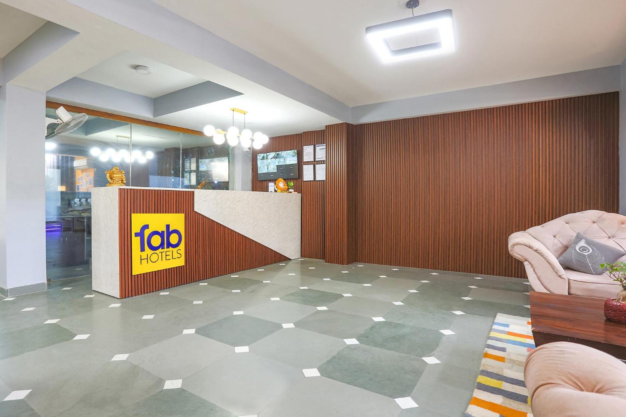 Fabhotel New Journey Hospitality Gurgáon Kültér fotó